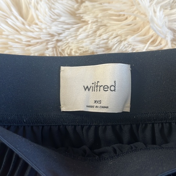 XXS WILFRED TWIRL PLEATED SKIRT NAVY BLUE - Picture 3 of 9